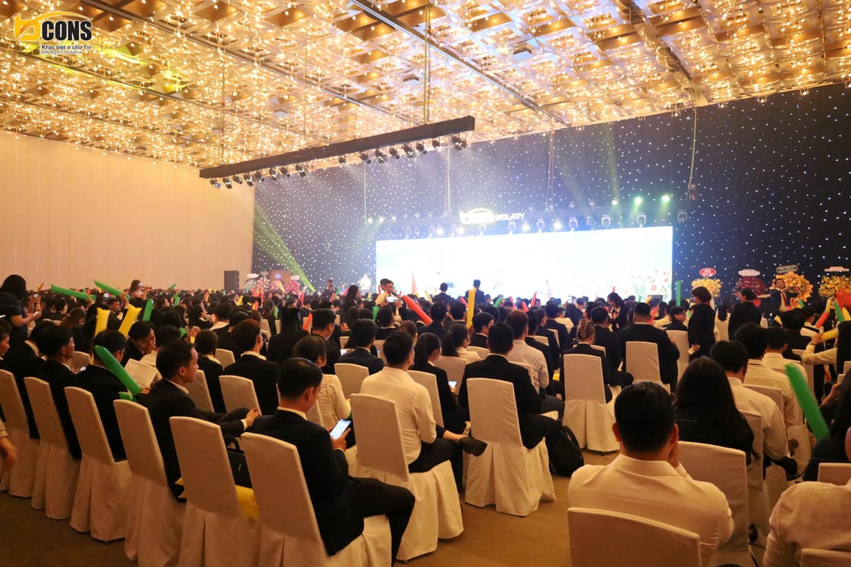 Tập đoàn Bcons trang trọng tổ chức sự kiện Kick off dự án Bcons Solary với sự tham dự của hàng trăm khách mời và chuyên viên kinh doanh